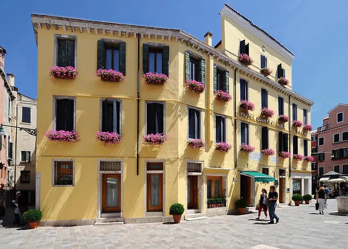 Hotel Santa Marina